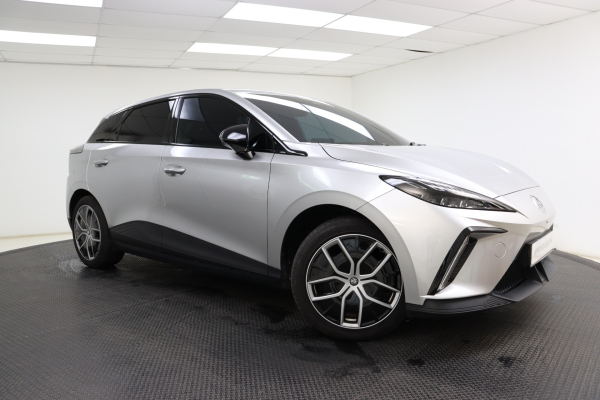 2024 MG MG, Roewe/MG4 EV 64KWH LUX