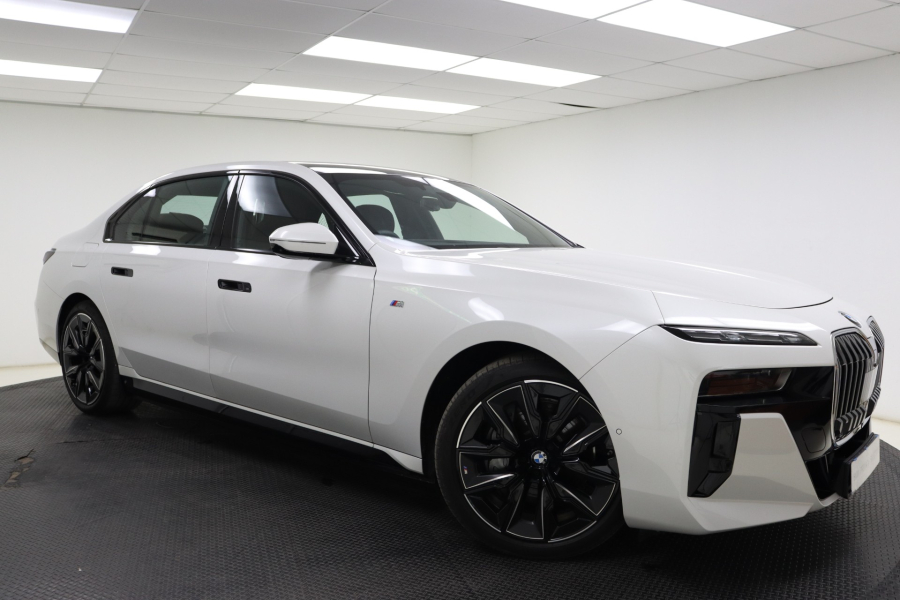 2023 BMW i7 xDrive60 M Sport