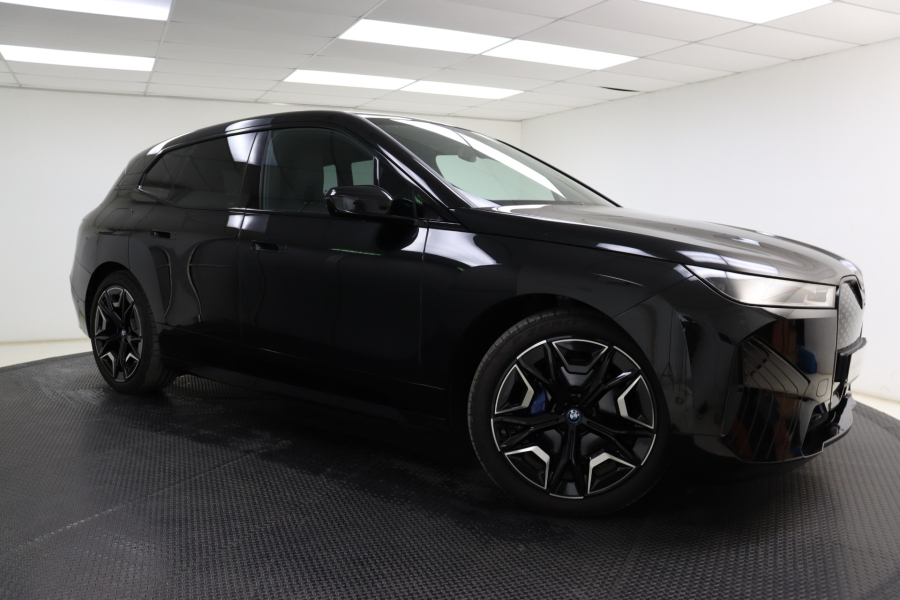 2023 BMW iX xDrive40 Sport