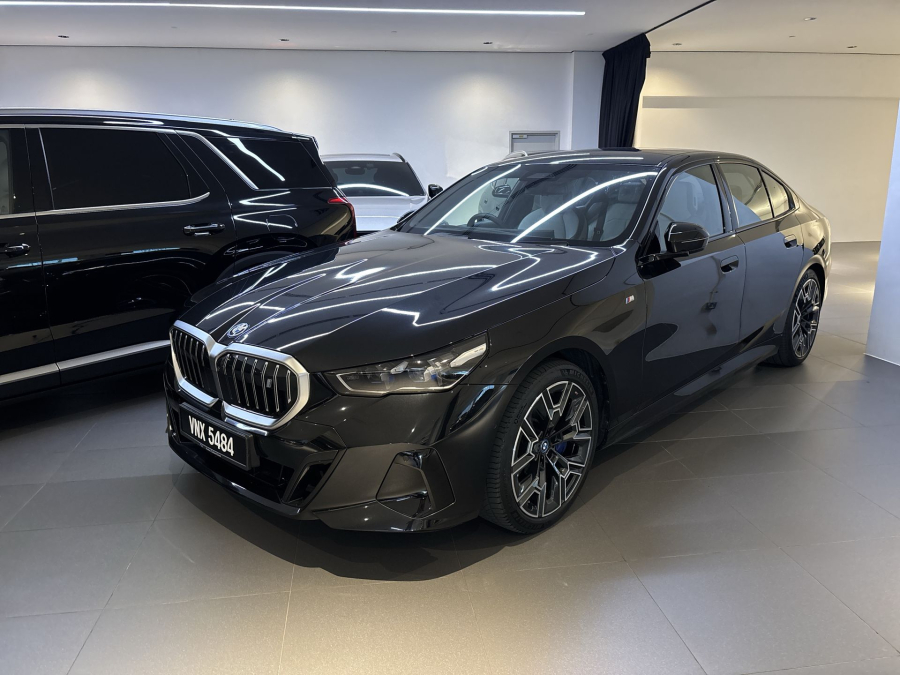 2024 BMW i5 eDrive40