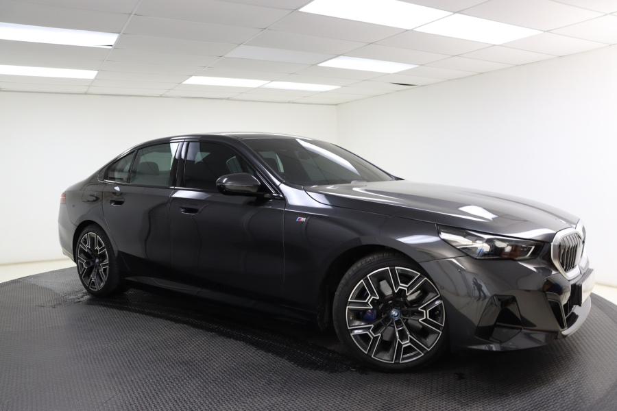 2024 BMW i5 eDrive40