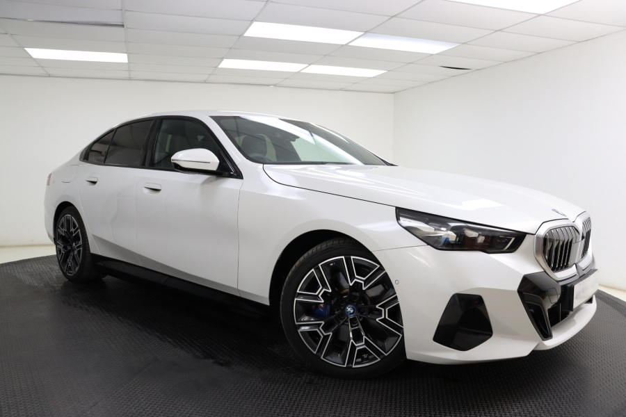 2024 BMW i5 eDrive40