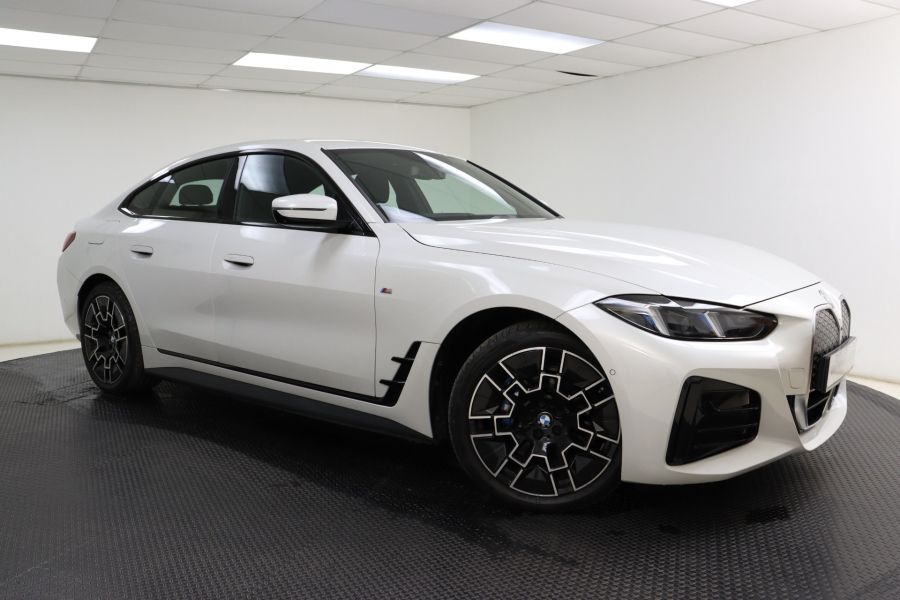 2025 BMW i4 eDrive35
